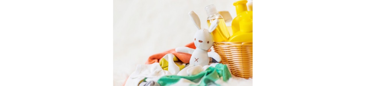 Toilette bébé : tous les articles nécessaires en un clic